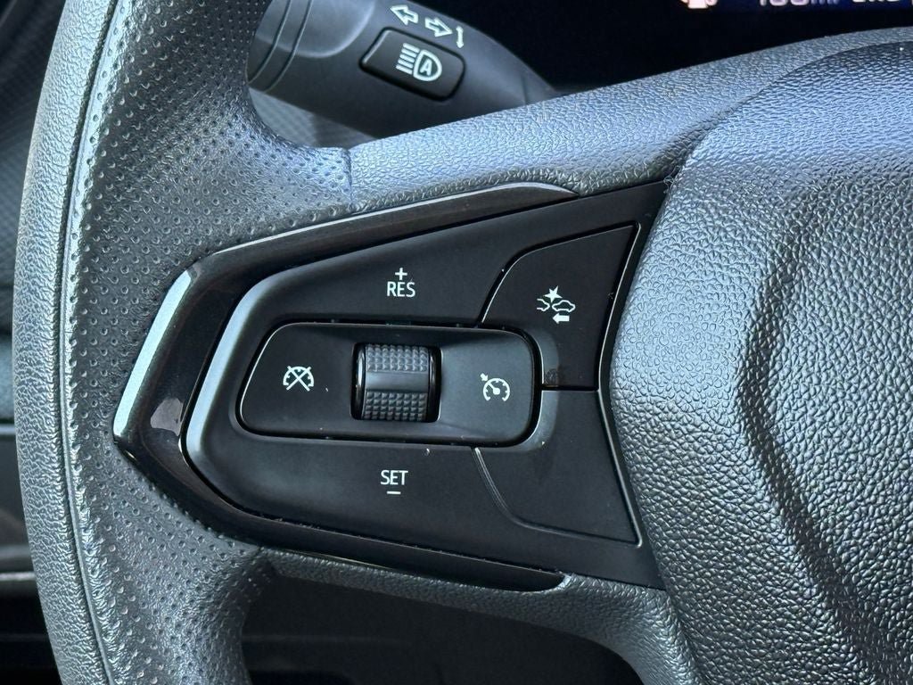 Used 2025 Chevrolet TrailBlazer LT AWD/4WD image 20
