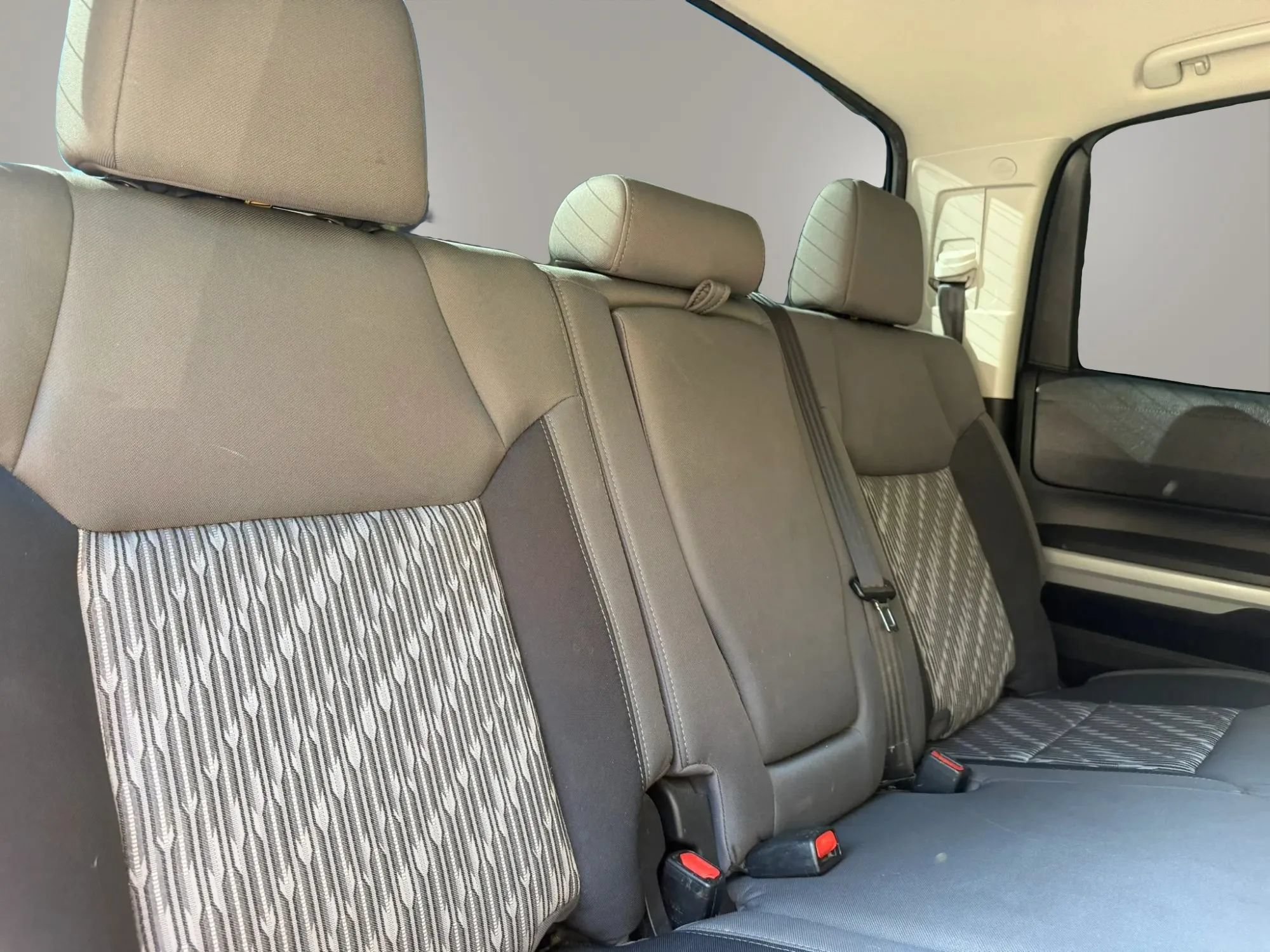 Used 2020 Toyota Tundra SR5 w/ SR5 Upgrade Package AWD/4WD image 16