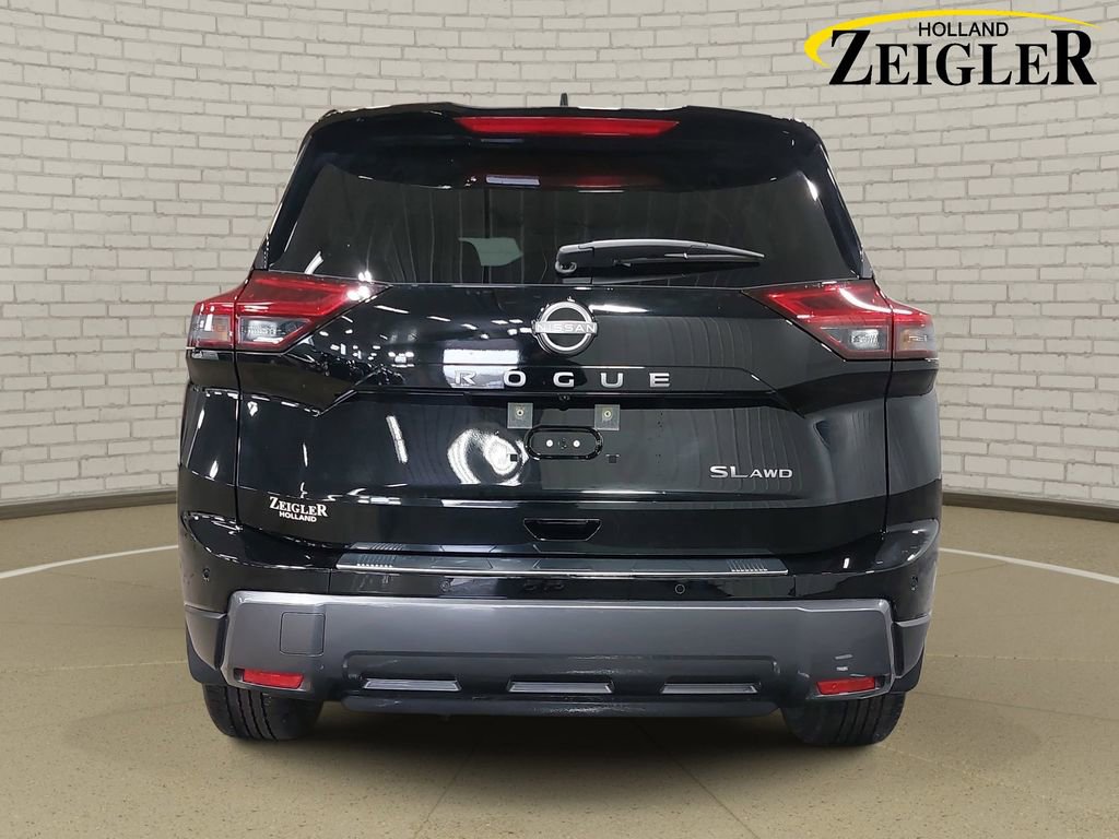 Certified 2025 Nissan Rogue SL image 6