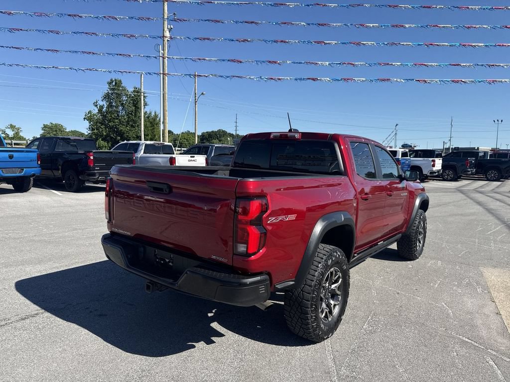 Used 2024 Chevrolet Colorado ZR2 AWD/4WD image 13