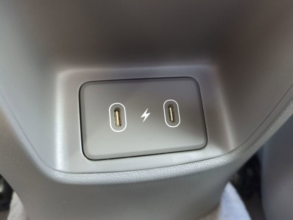 New 2026 Hyundai Elantra SEL Sport image 15