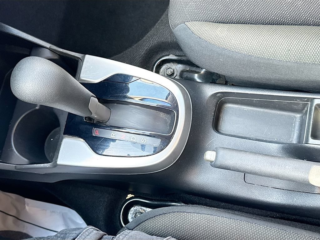 Used 2017 Honda Fit EX image 19