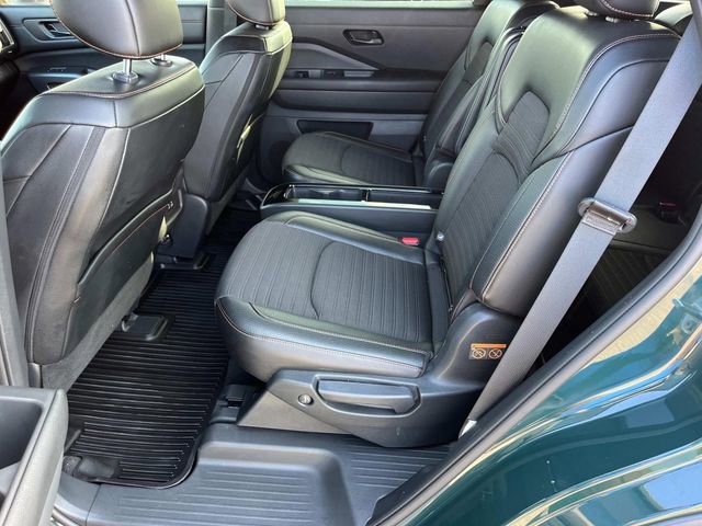 Used 2024 Nissan Pathfinder Rock Creek AWD/4WD image 23