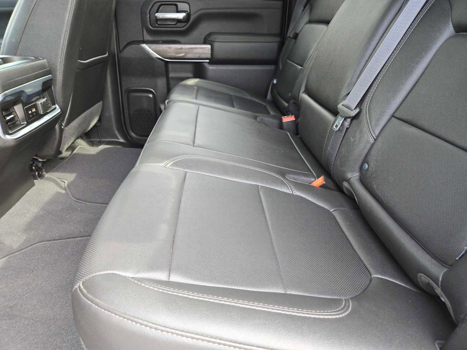 Certified 2022 Chevrolet Silverado 3500 LTZ w/ LTZ Texas Edition image 29