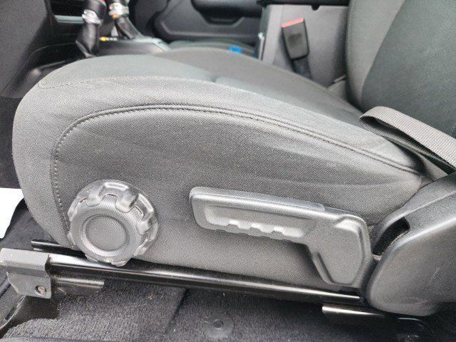 Used 2018 Jeep Wrangler Sport image 25