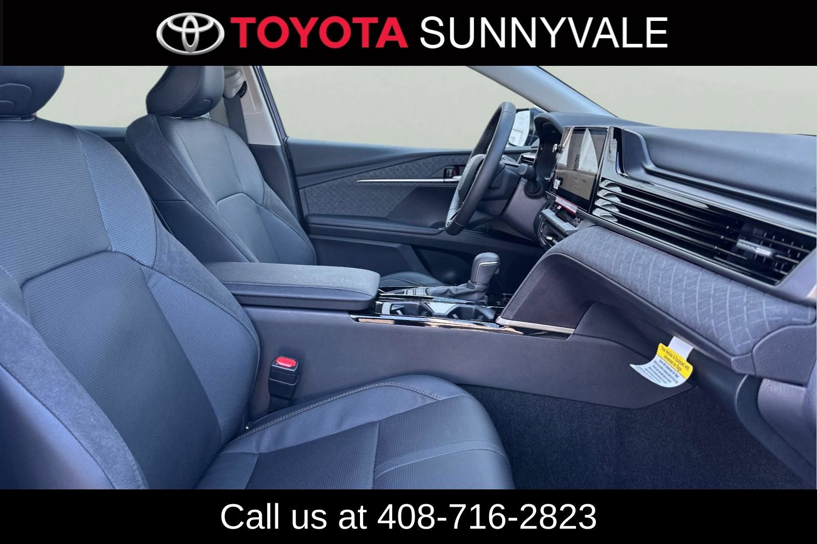 Used 2026 Toyota Camry XLE FWD image 19