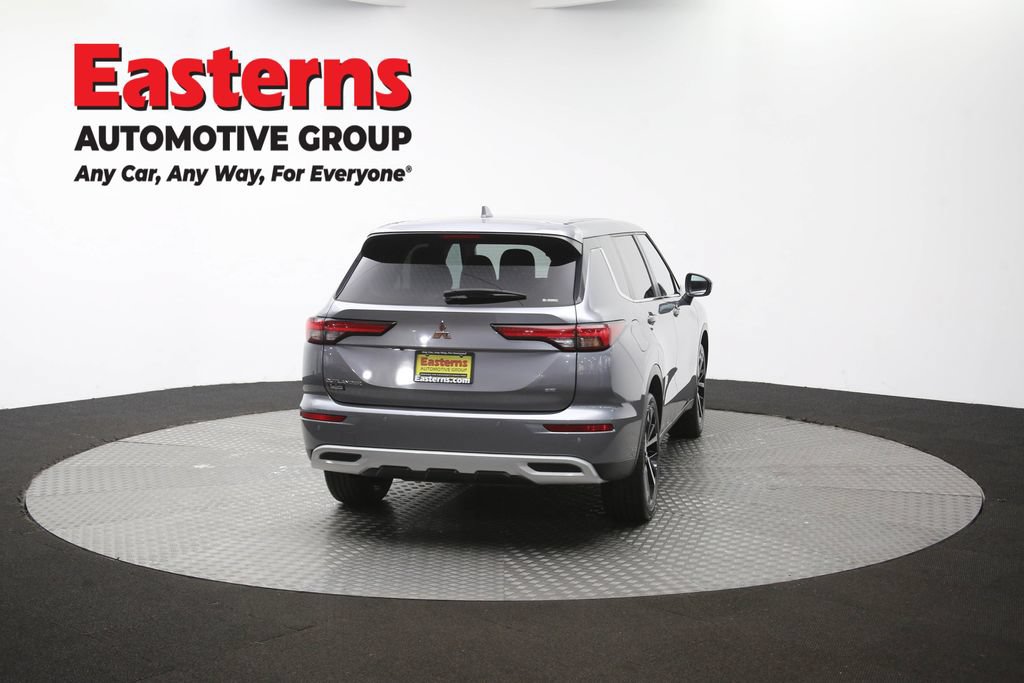 Used 2024 Mitsubishi Outlander SE AWD/4WD image 39