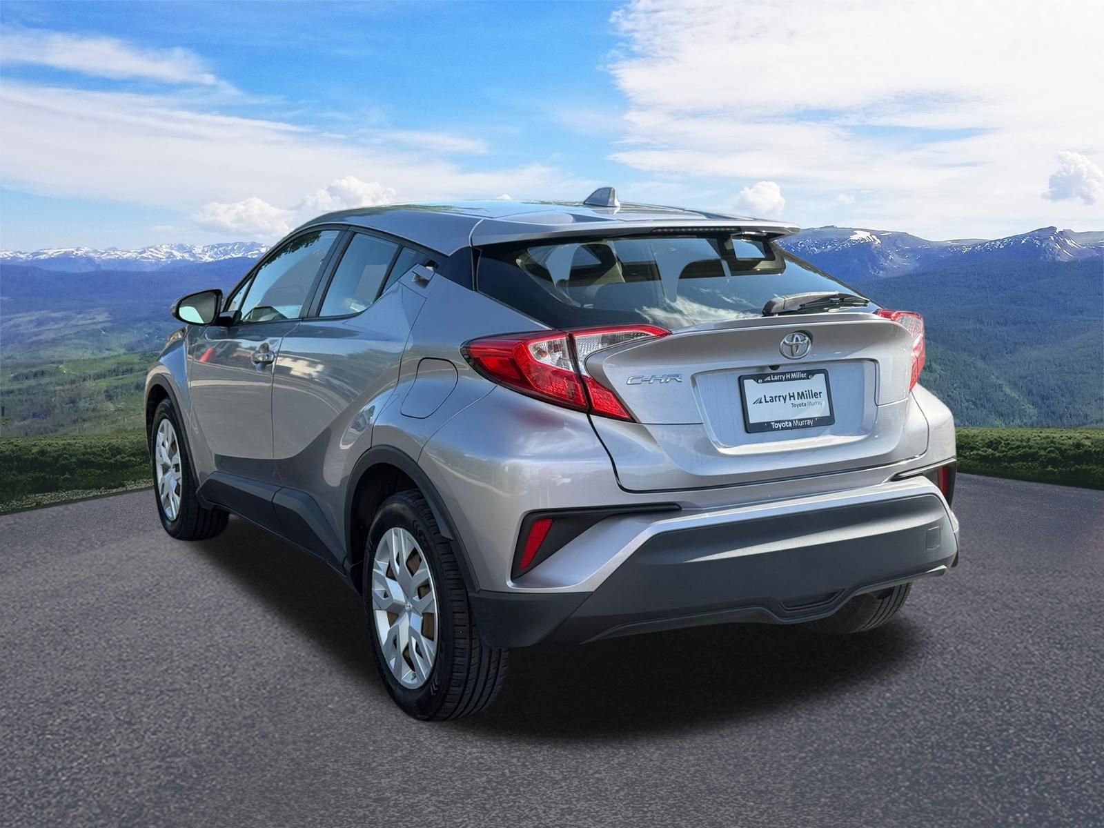 Used 2020 Toyota C-HR LE FWD image 3