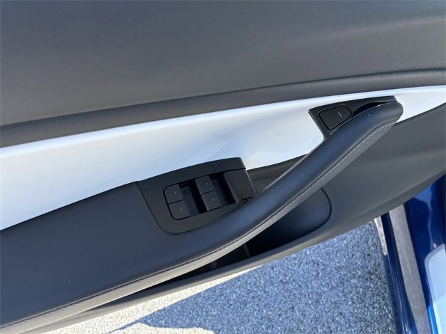 Used 2020 Tesla Model 3 Performance image 18