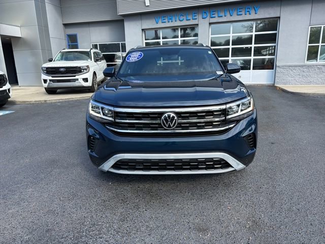 Used 2022 Volkswagen Atlas Cross Sport SE image 2