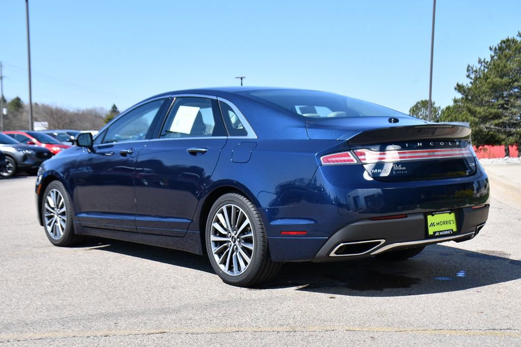 Used 2017 Lincoln MKZ Premiere image 4