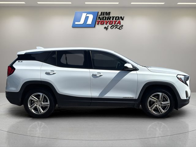 Used 2018 GMC Terrain SLE FWD image 4