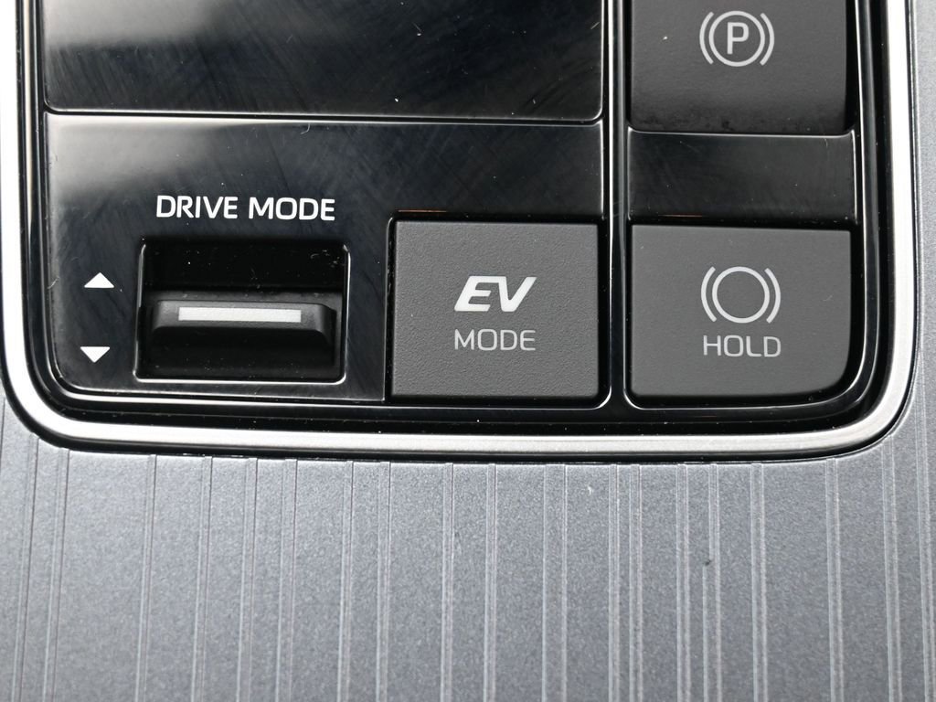 Certified 2024 Toyota Sienna XSE w/ XSE Plus Package image 29