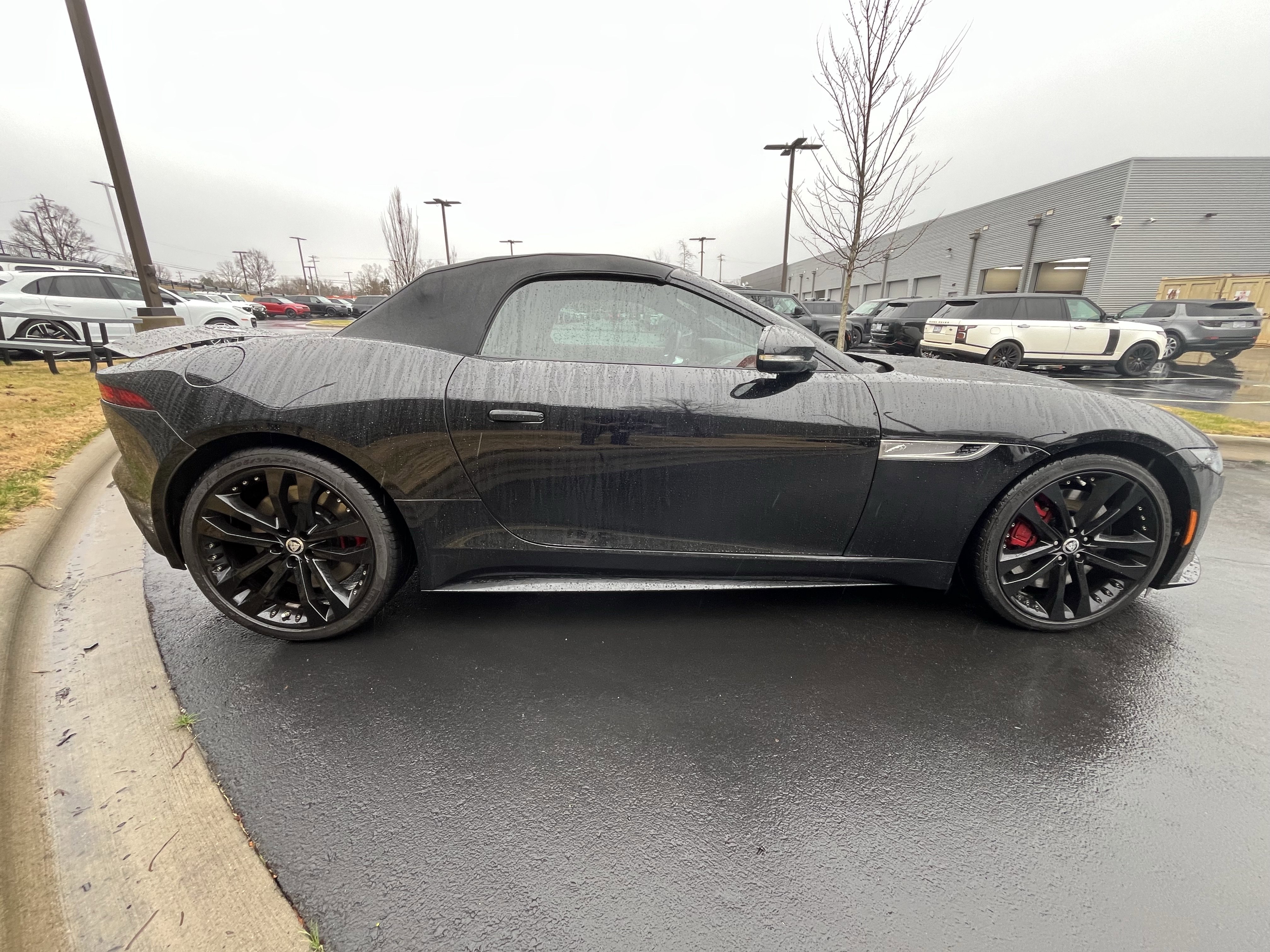 Used 2024 Jaguar F-TYPE R-Dynamic image 9