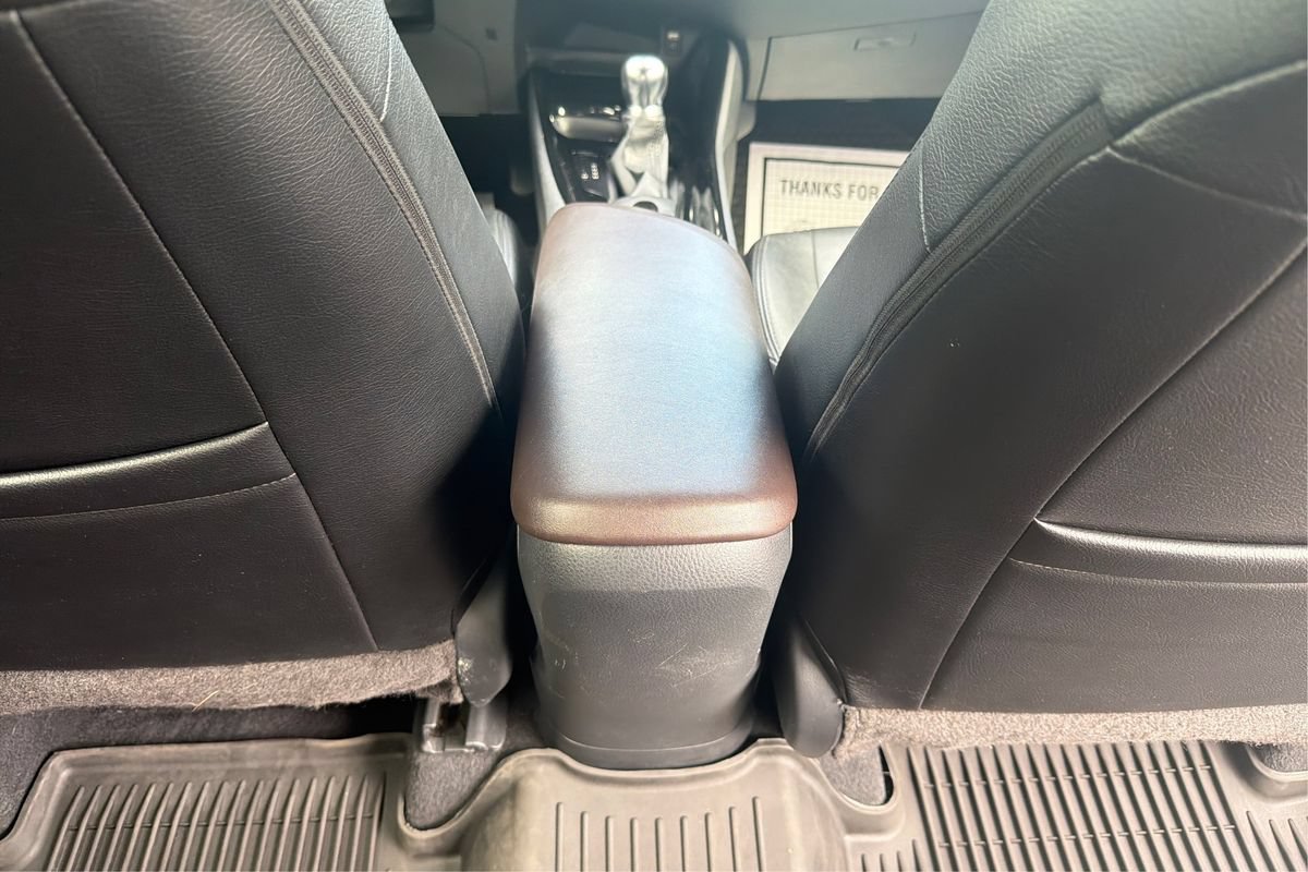 Used 2019 Toyota C-HR Limited FWD image 20