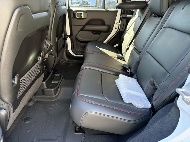 New 2026 Jeep Wrangler Unlimited Rubicon w/ Safety Group image 21