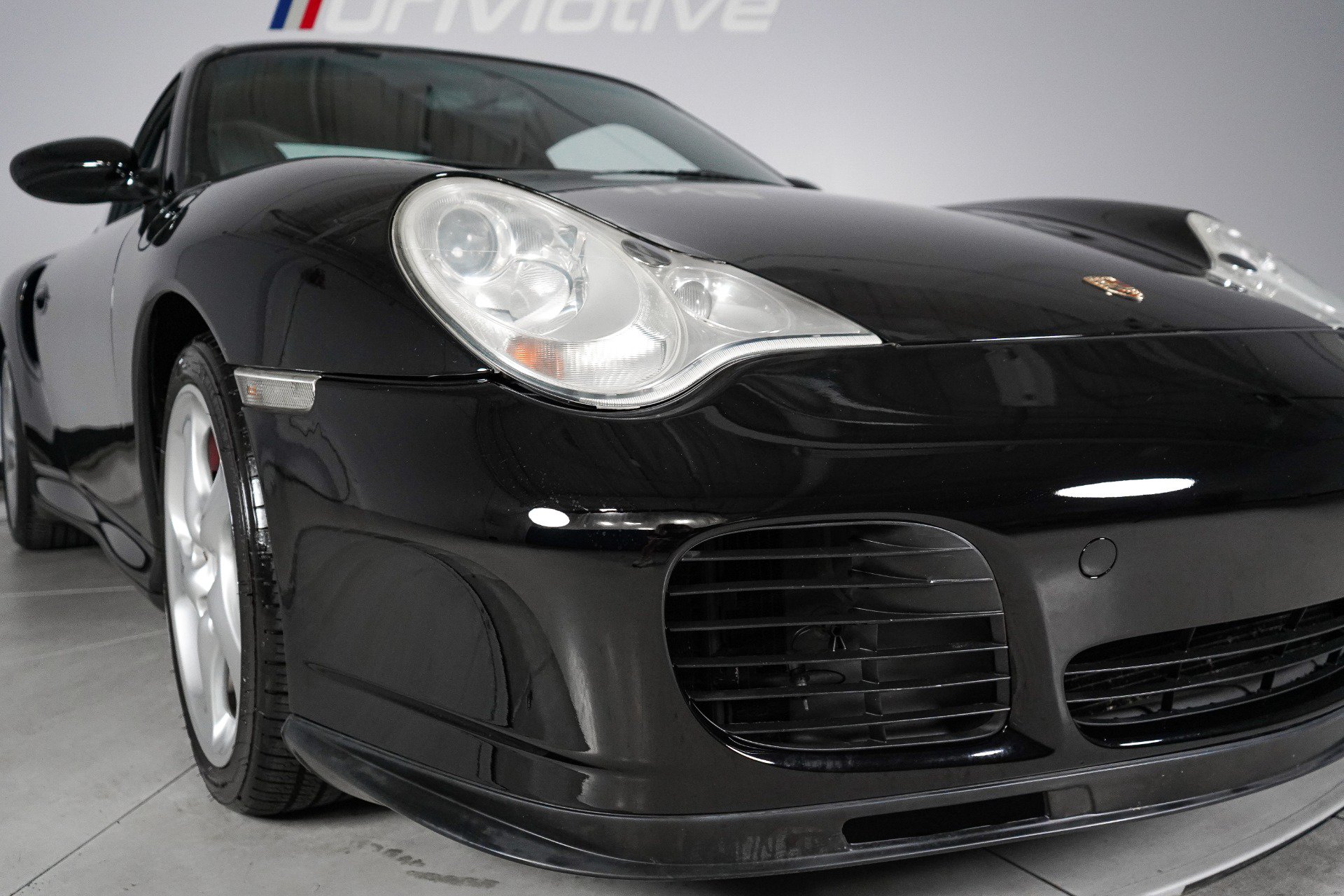 Used 2001 Porsche 911 Turbo AWD/4WD image 30