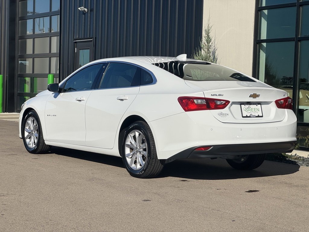 Used 2024 Chevrolet Malibu LT image 3