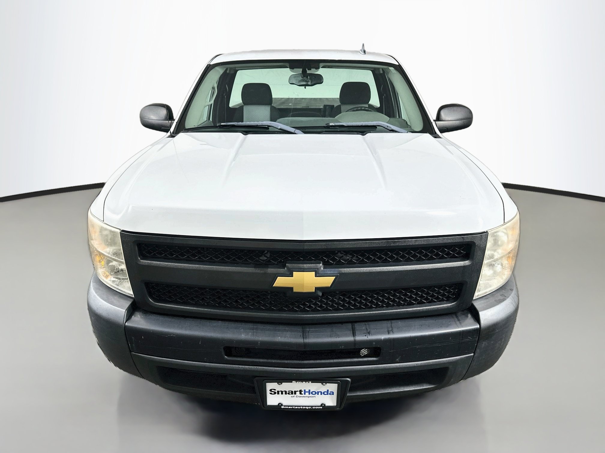 Used 2009 Chevrolet Silverado 1500 W/T RWD image 2