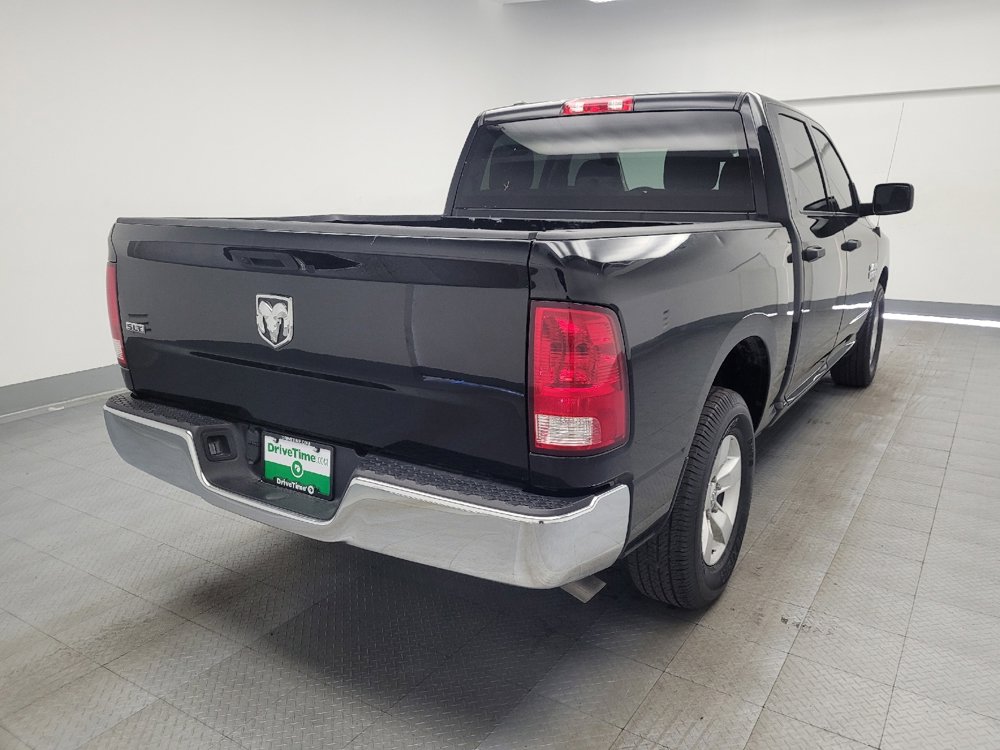 Used 2022 RAM 1500 Classic SLT image 9