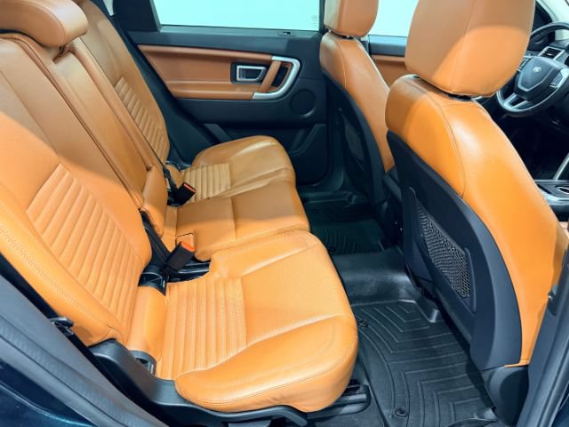 Used 2016 Land Rover Discovery Sport HSE Luxury AWD/4WD image 39
