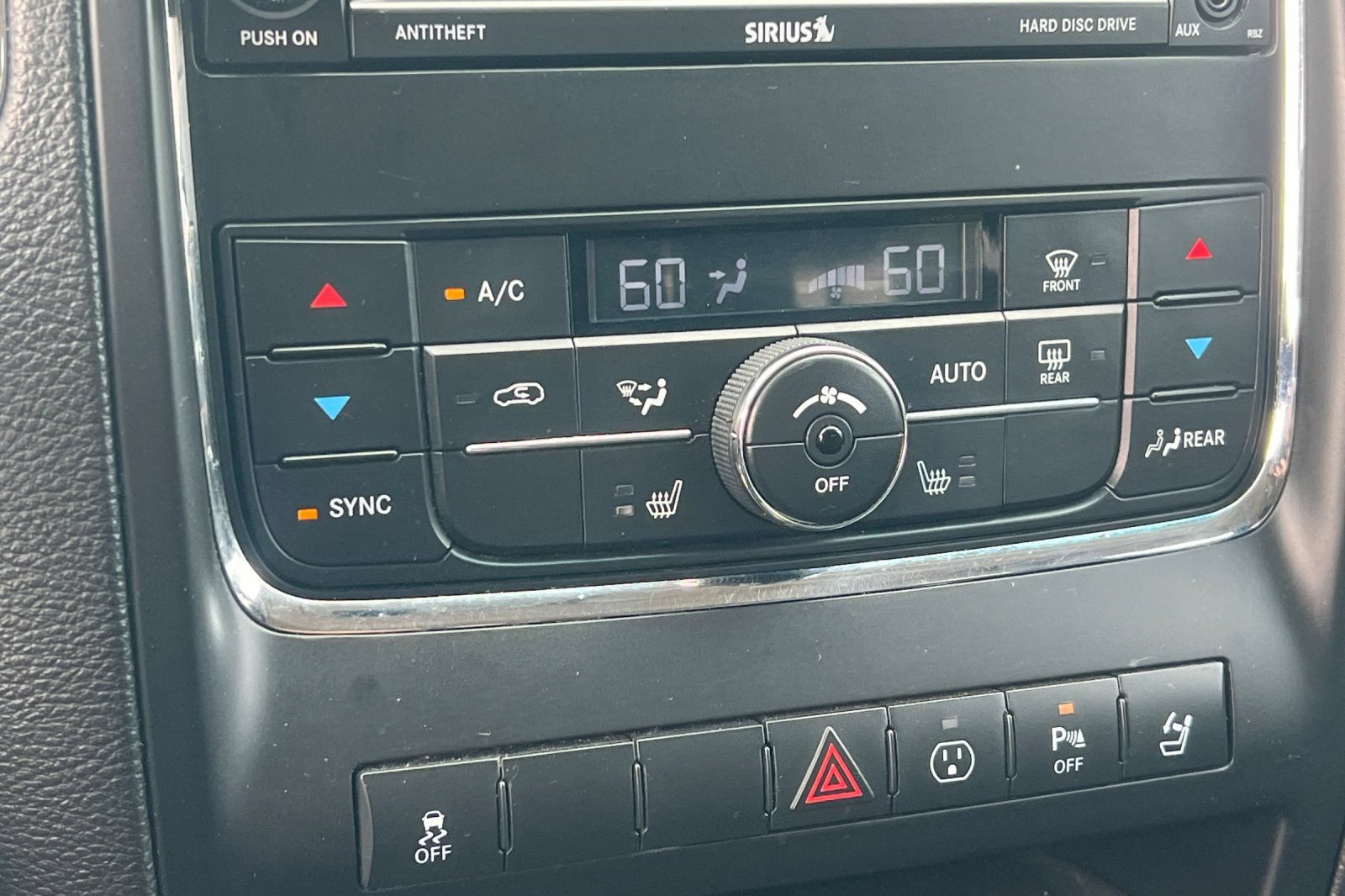 Used 2013 Dodge Durango Crew AWD/4WD image 21