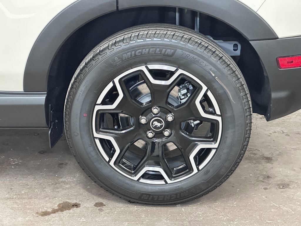 New 2025 Ford Bronco Sport Outer Banks image 39