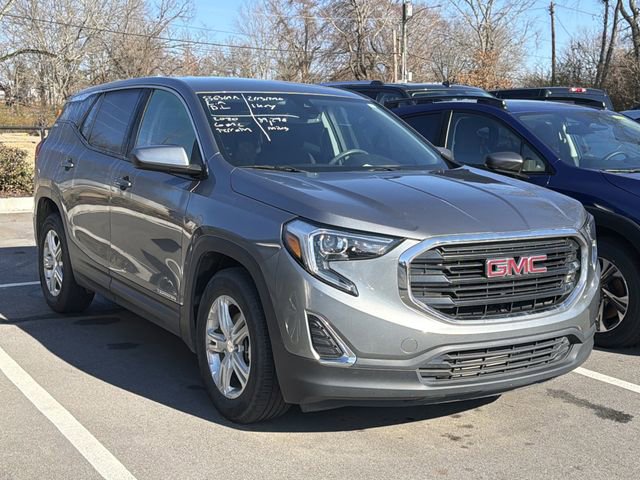 Used 2020 GMC Terrain SLE image 2