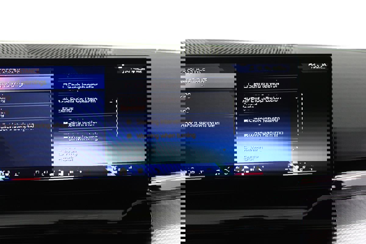 Used 2024 BMW 530i w/ M Sport Package image 29