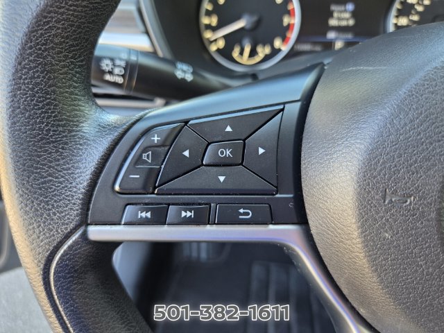 Used 2023 Nissan Altima 2.5 SV FWD image 31