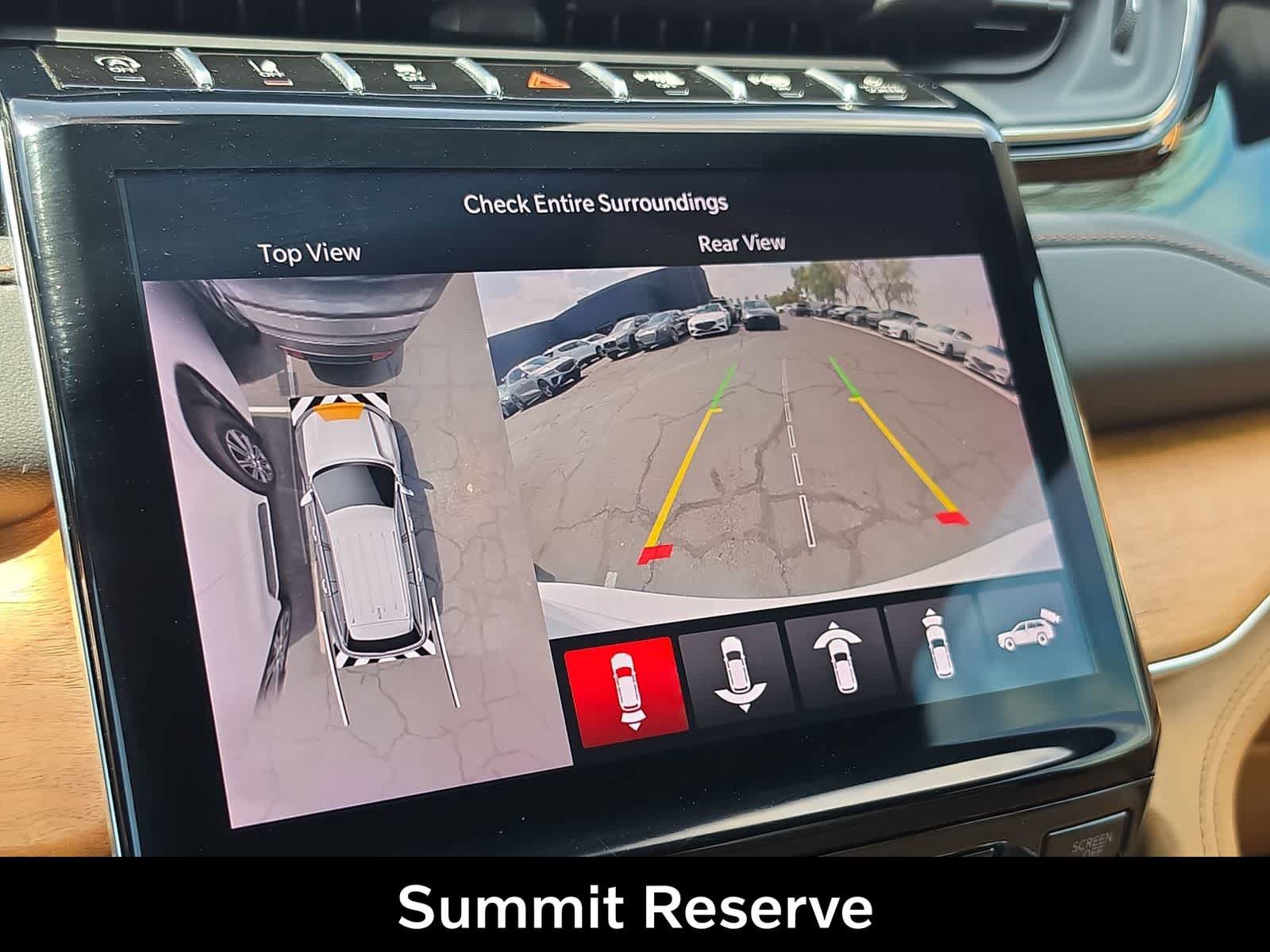 Used 2024 Jeep Grand Cherokee Summit AWD/4WD image 26