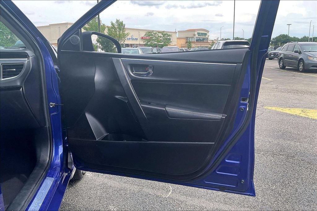 Used 2016 Toyota Corolla S w/ Body Protection Package #1 FWD image 27