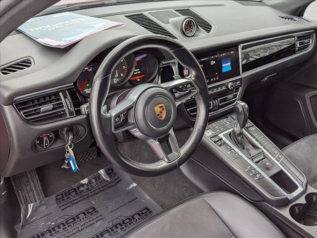 Used 2020 Porsche Macan image 10