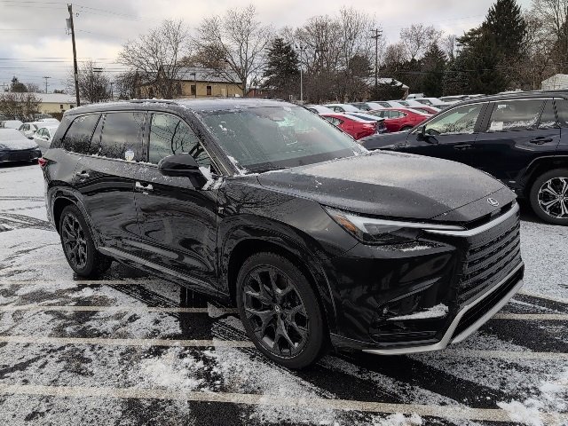 New 2026 Lexus TX 500h AWD image 1