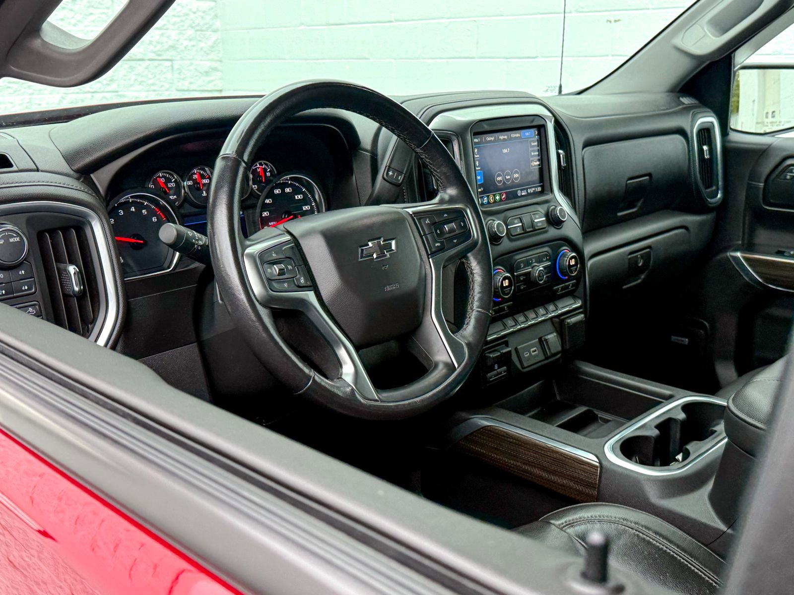 Certified 2020 Chevrolet Silverado 1500 RST w/ All-Star Edition AWD/4WD image 14