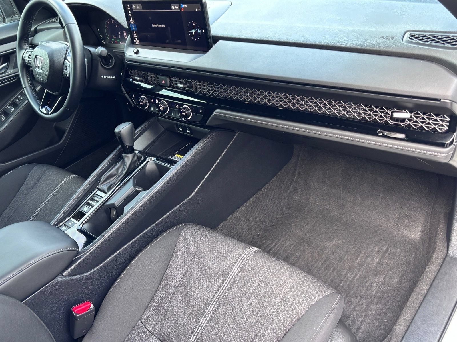 Certified 2025 Honda Accord Sport image 13