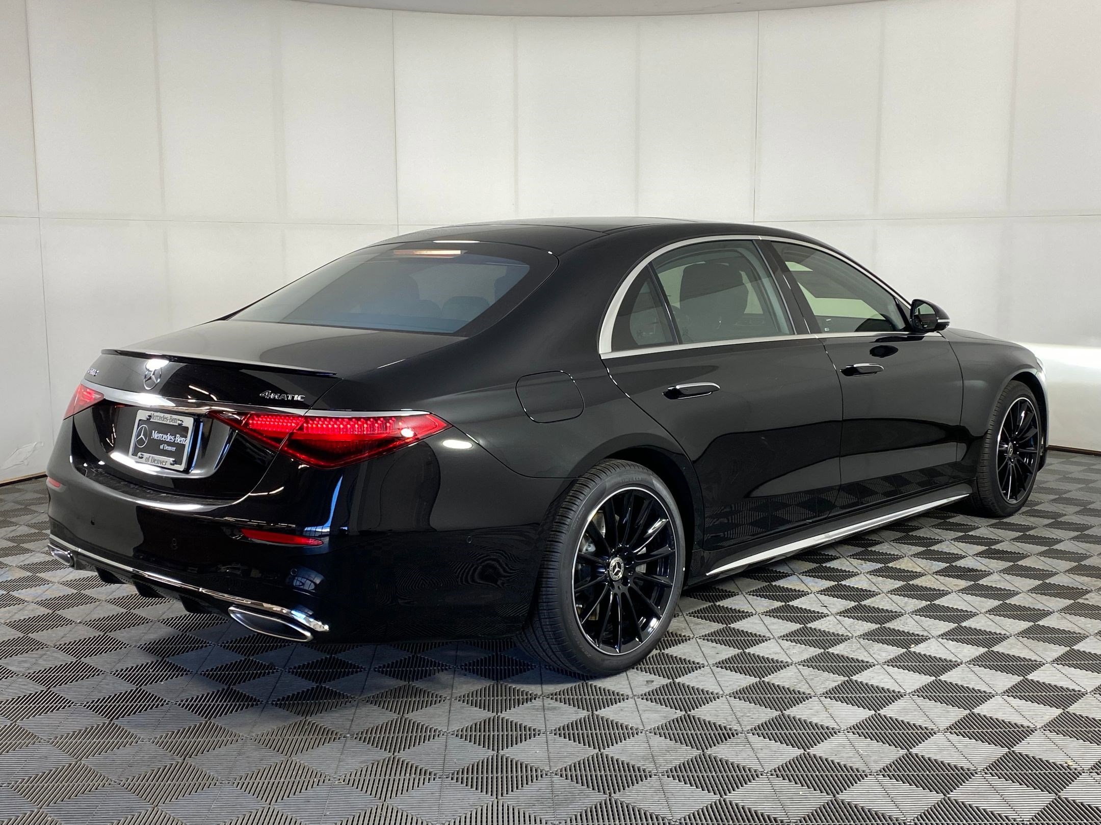 New 2026 Mercedes-Benz S 580 4MATIC Sedan image 8