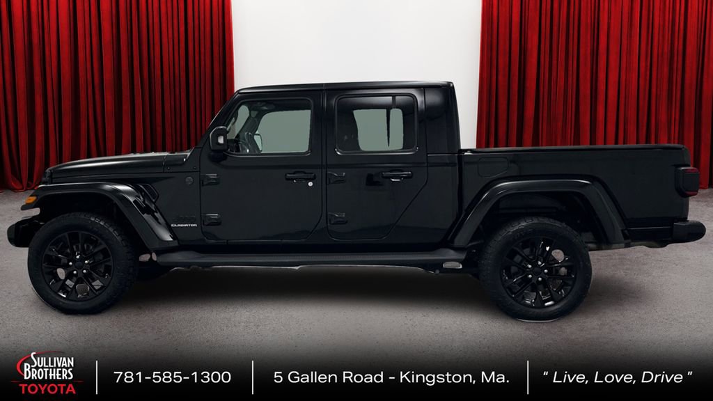Used 2022 Jeep Gladiator Overland AWD/4WD image 8