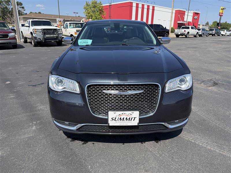 Used 2016 Chrysler 300 C AWD/4WD image 3