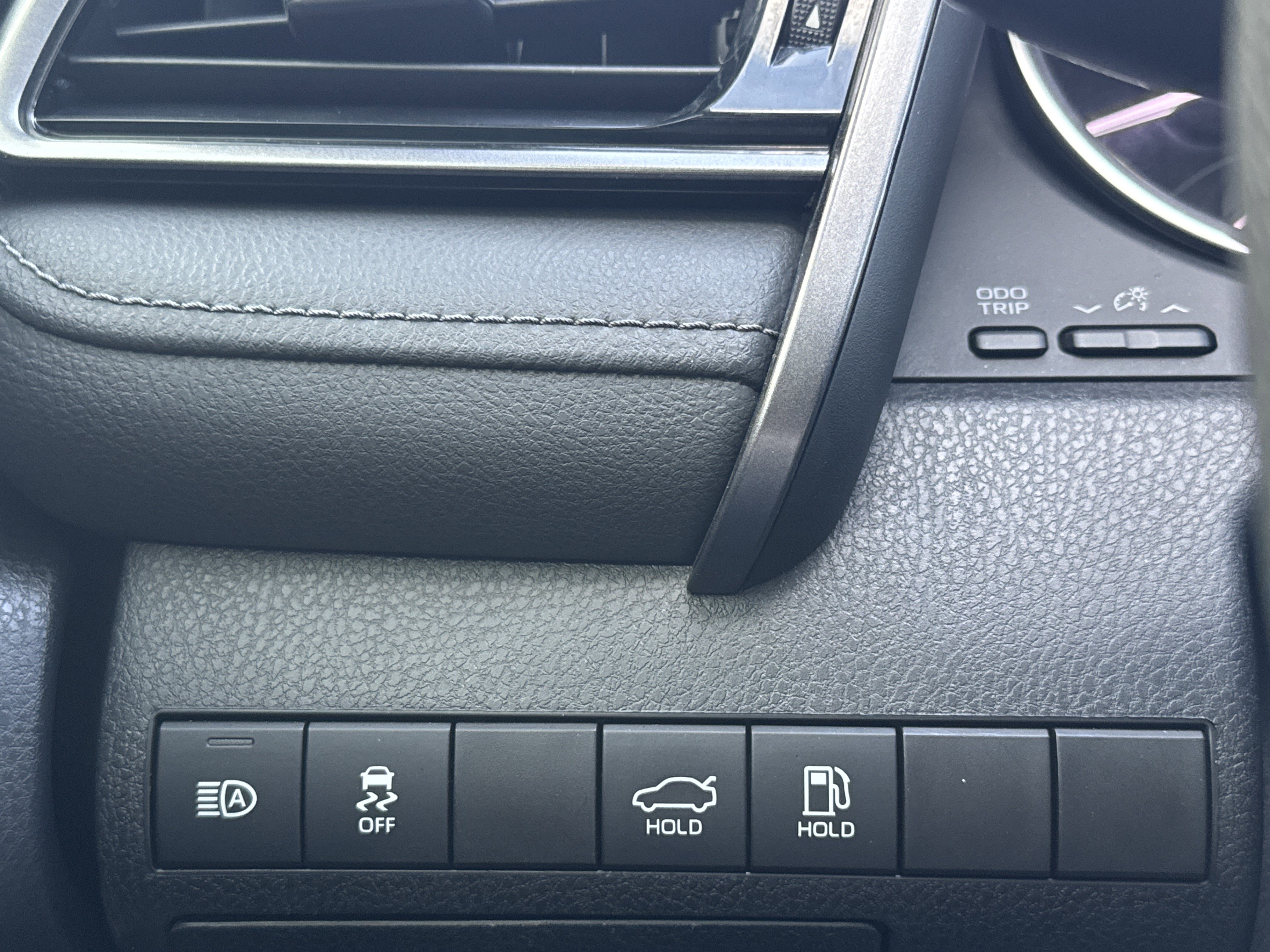 Used 2023 Toyota Camry LE FWD image 31