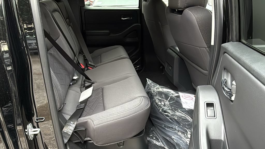 New 2026 Nissan Frontier SV w/ Tow Package AWD/4WD image 11