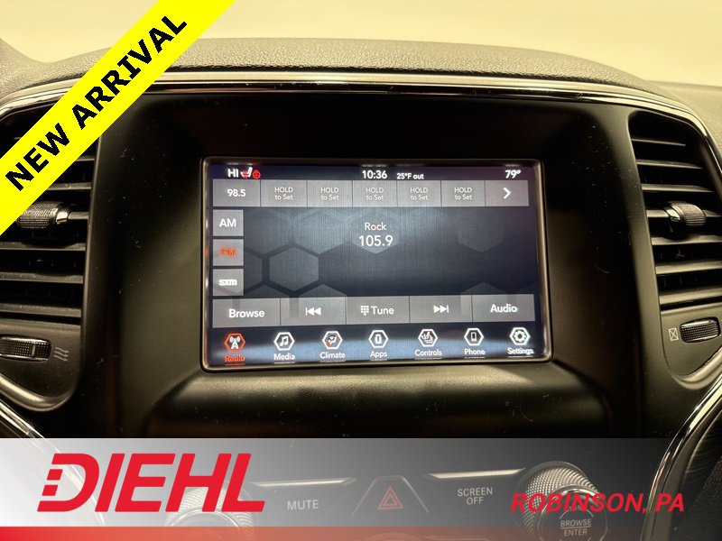 Certified 2020 Jeep Grand Cherokee Laredo image 28