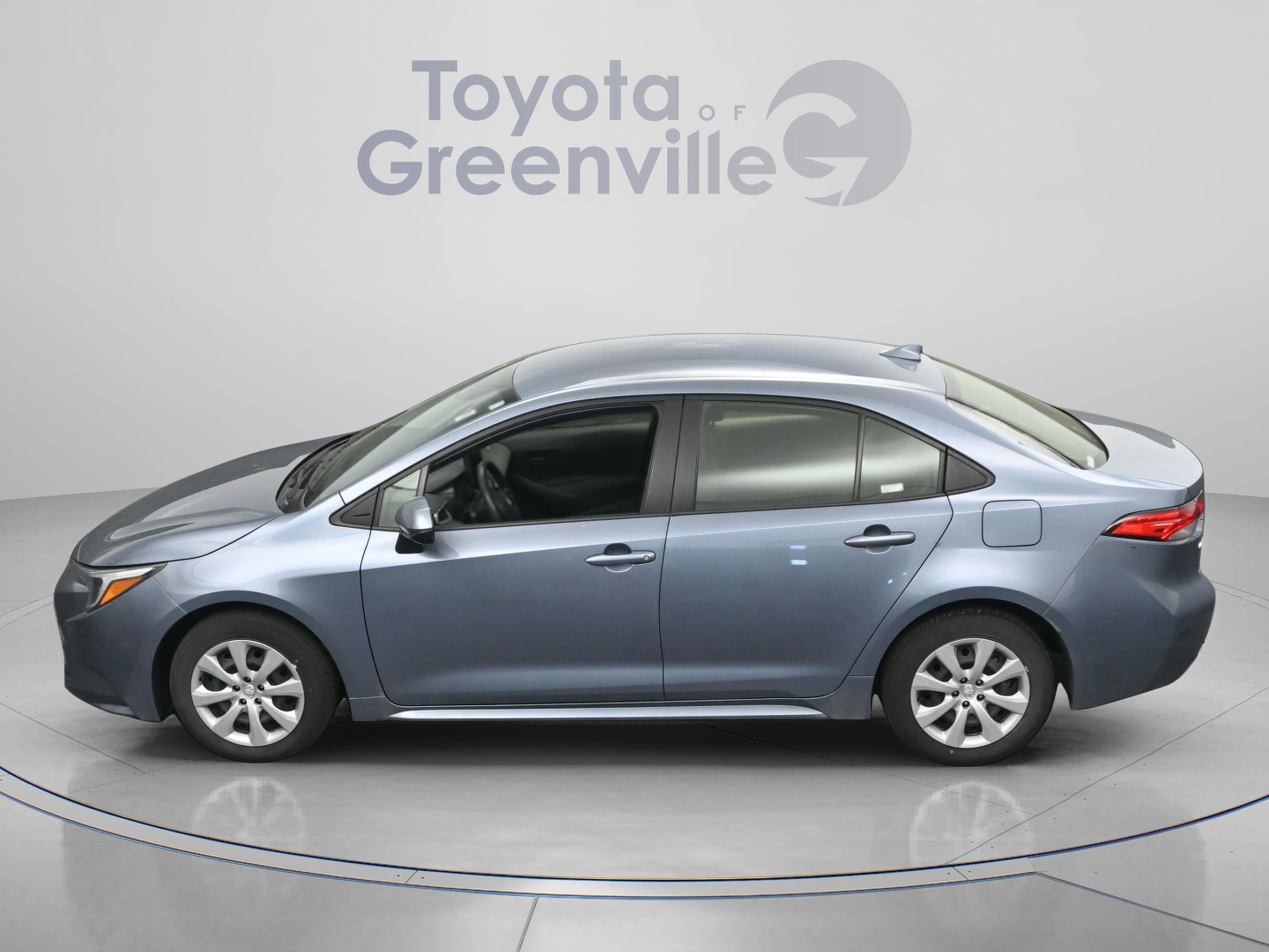 Certified 2025 Toyota Corolla LE image 4