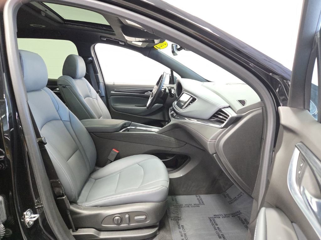 Used 2023 Buick Enclave Essence w/ Experience Buick Package AWD/4WD image 10