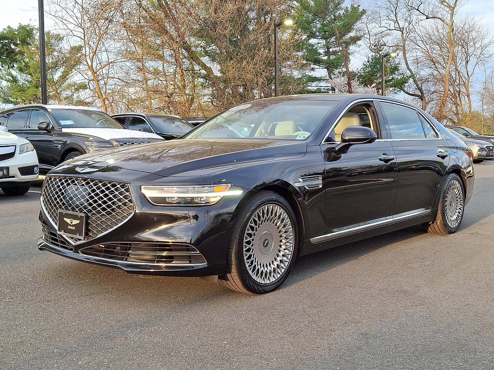 Used 2021 Genesis G90 5.0 Ultimate image 1