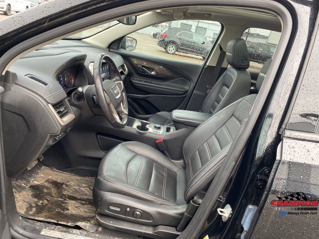 Used 2022 GMC Terrain Denali w/ LPO, Floor Liner Package image 16