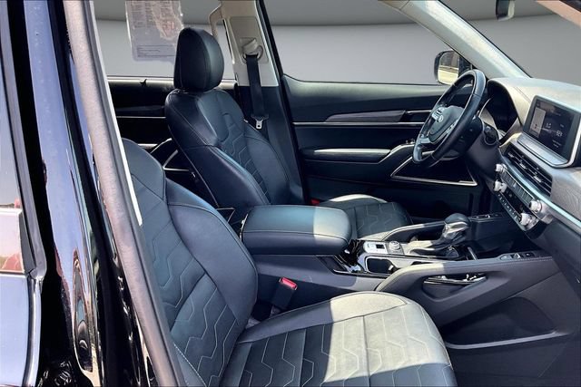 Used 2021 Kia Telluride SX w/ SX Prestige Package AWD/4WD image 30