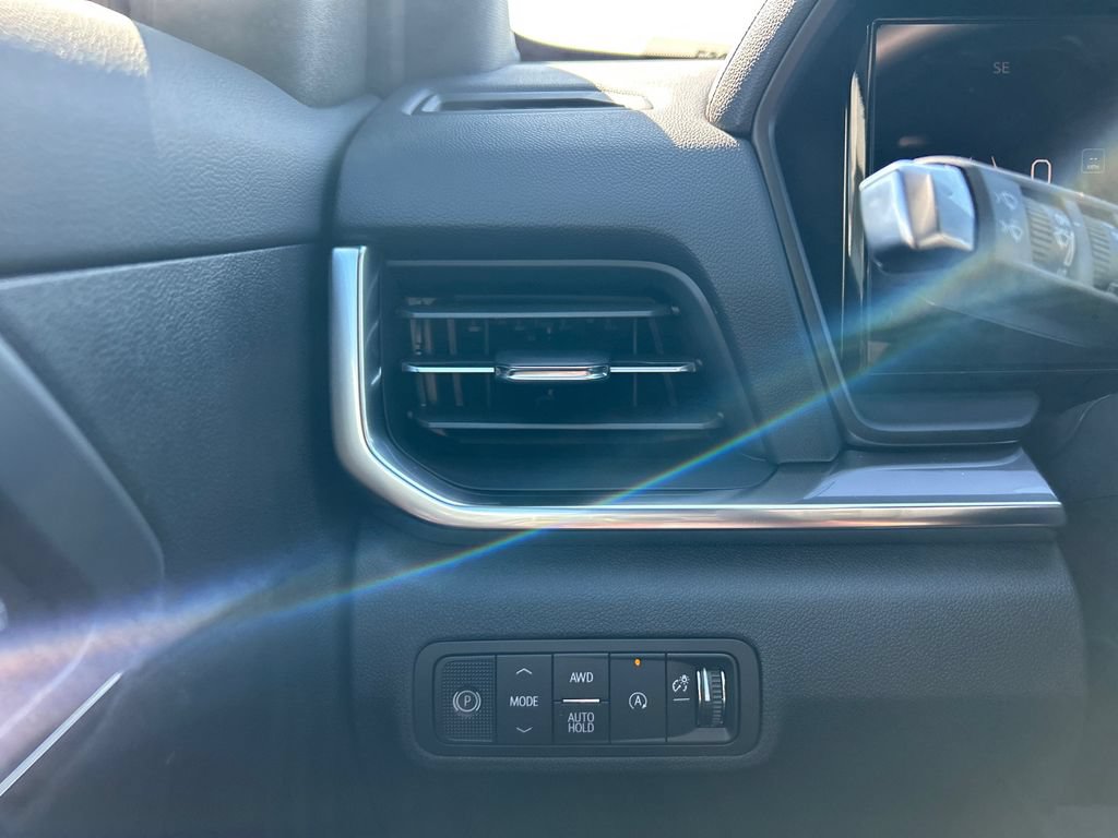 New 2027 GMC Terrain Elevation w/ Black Edition AWD/4WD image 19