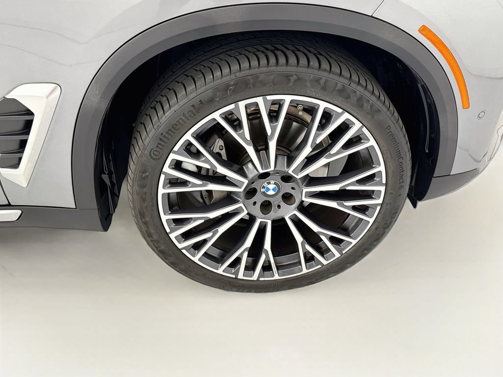 Certified 2026 BMW X5 xDrive40i AWD/4WD image 31
