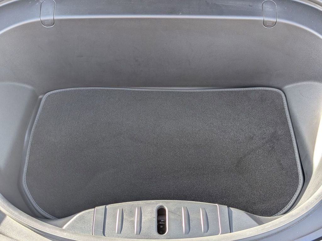 Used 2018 Tesla Model 3 Long Range image 38